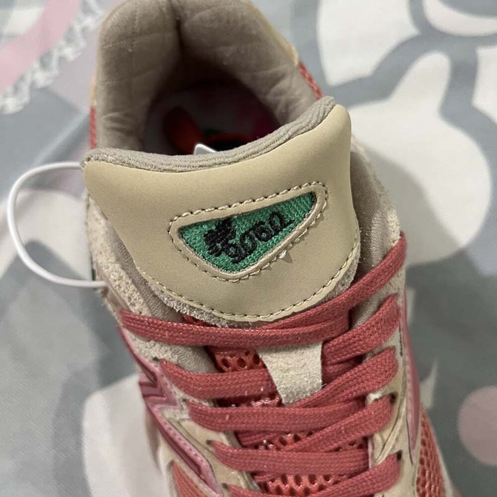 New Balance 9060 Joe Freshgoods Inside Voices Penny Cookie Pink - Picture 4 of 6